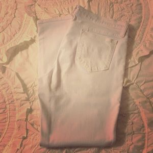 White ankle toothpick J Crew white jeans